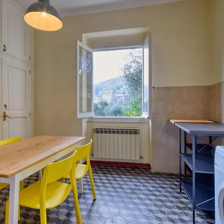 4 Bedroom In 卡莫利