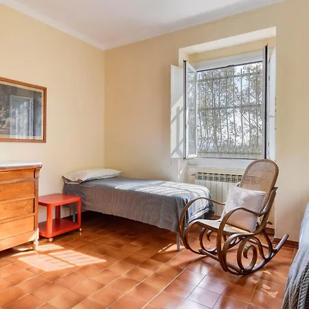 度假居 4 Bedroom In 卡莫利