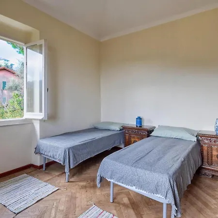 度假居 4 Bedroom In