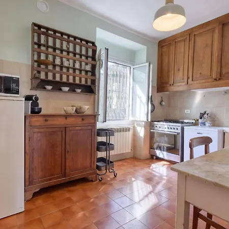 度假居 4 Bedroom In 卡莫利